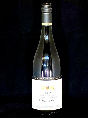 Pinot Noir-2017 SLH MAGNUM
